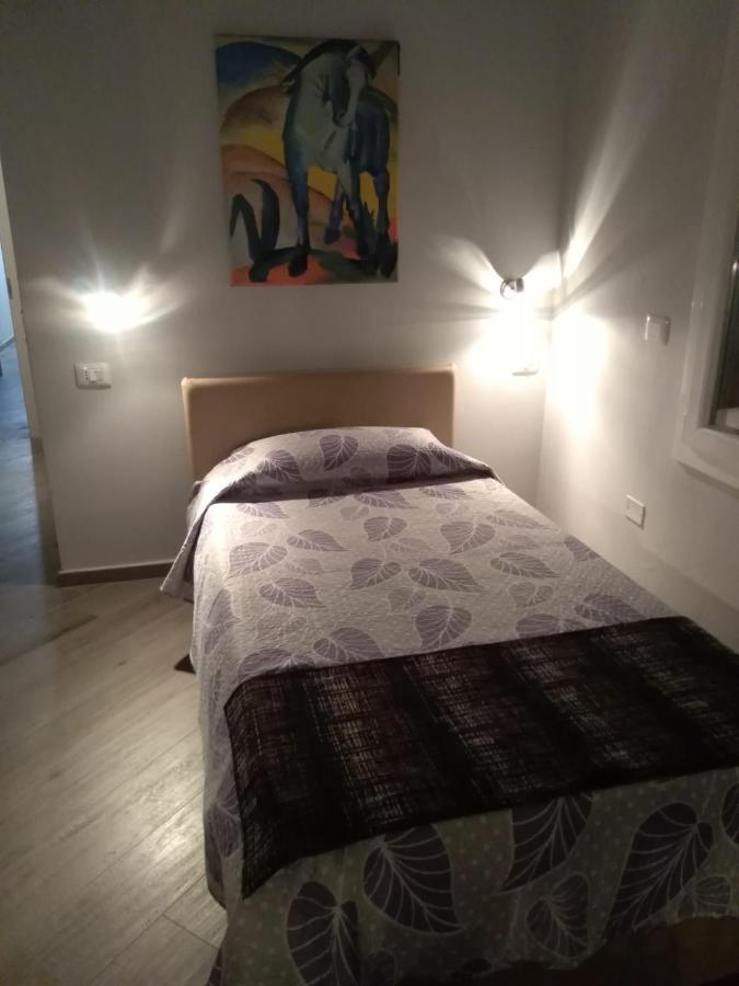Tom & Jerry Bed & Breakfast Pisa Exterior photo